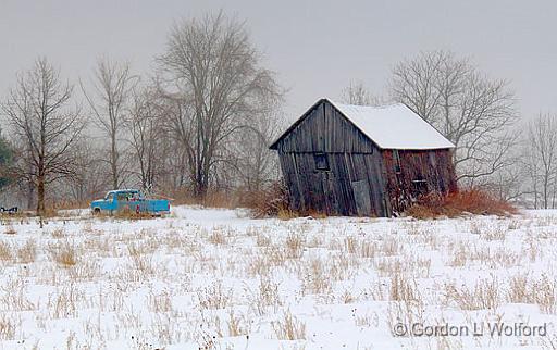 Leaning Barn_21284.jpg - Photographed in Kilmarnock, Ontario, Canada.